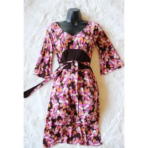 Laundry by Shelli Segal | 70's style floral dress